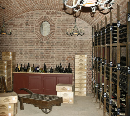 Paray_Visit_to_Royston_2008_Waddesdon_Manor_Wine_Cellar_03