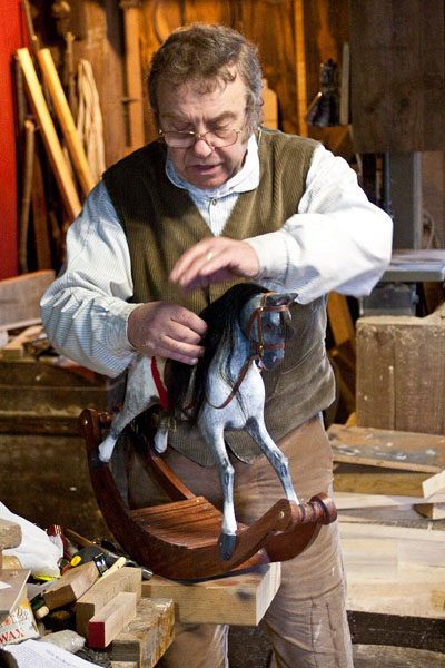 Blists-Hill---Woodcarver-with-rocking-horse